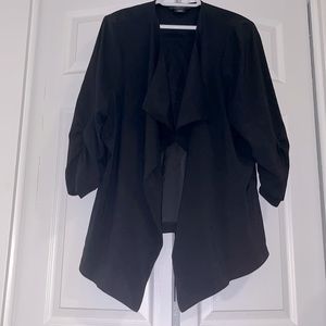 BLACK ASYMETRICAL BLAZER